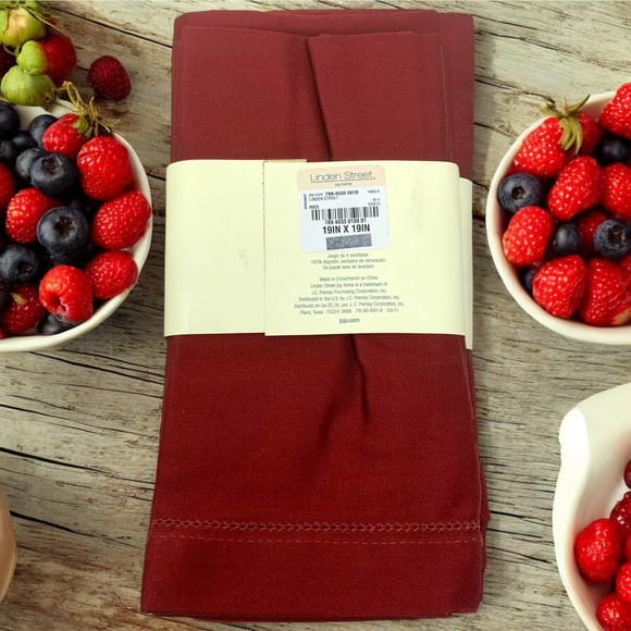 Lot 4 x NEW Linden Street JCP 100% Cotton Dinner Napkins 19" x 19" Red Wine - Picture 4 of 5